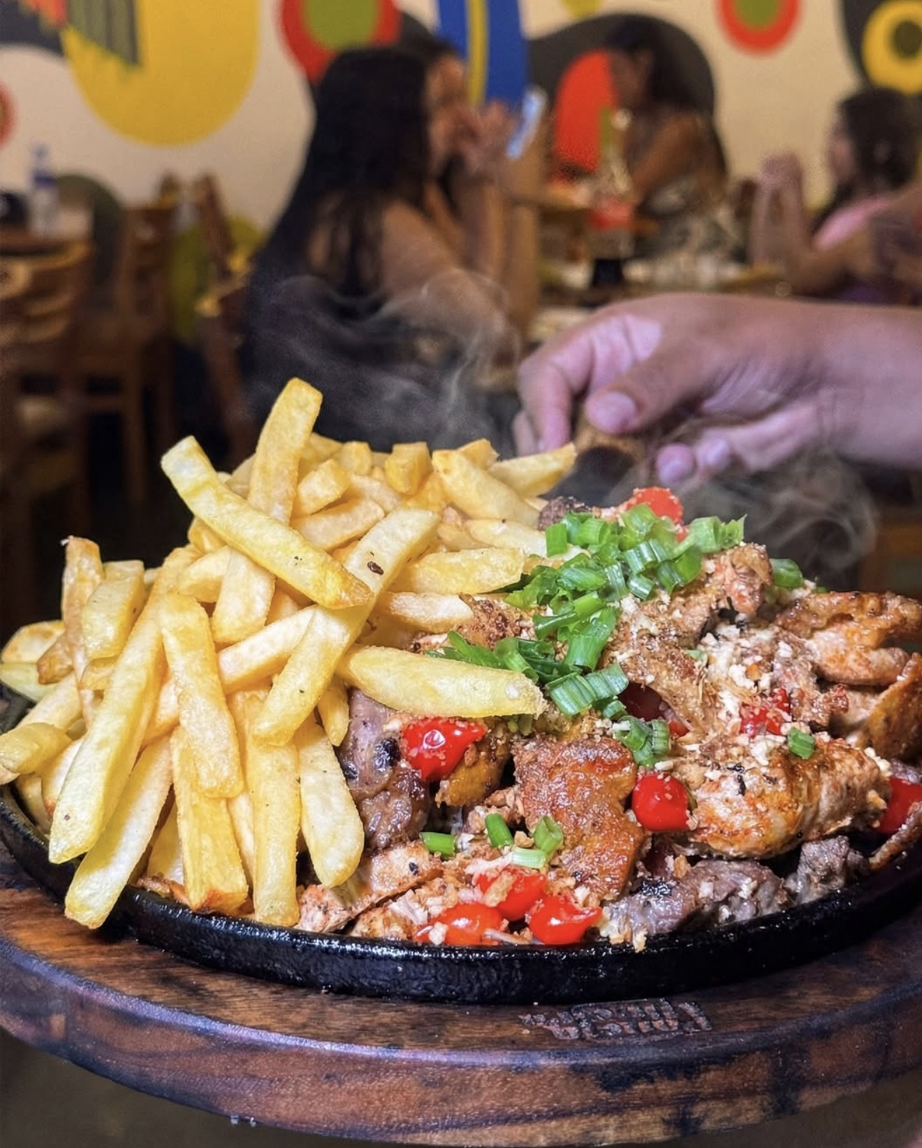 Chapa quente com carnes e batata